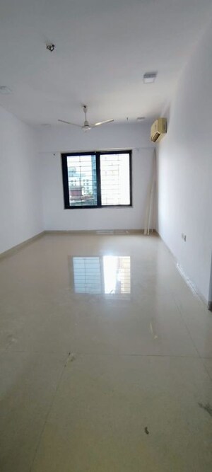 Room in 3 BHK Apartment at Runwal Codename Rare, Andheri West – for Sale