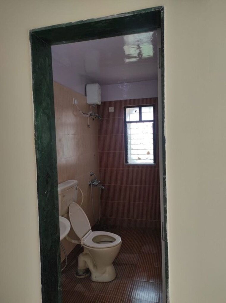 Bathroom, bu-bhandari-acolade 2 Bedroom 1050 Sq.Ft. Apartment In Kharadi Pune 10794855