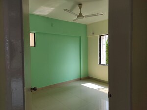 Room in 2 BHK Apartment at BU Bhandari Acolade, Kharadi – for Rent