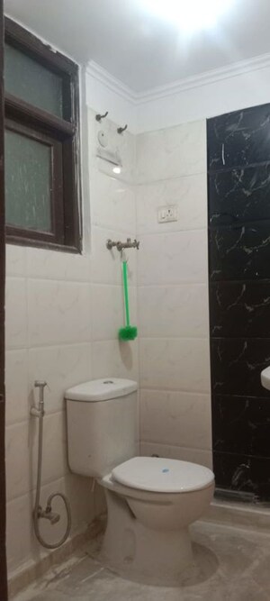 Bathroom in 1 BHK Builder Floor at Neb Sarai – for Rent