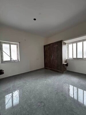 Room in 1 BHK Apartment at Sree Nilayam Kondapur, Kondapur – for Rent