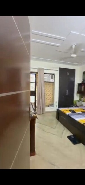 Furnished Amenities in 3 BHK Builder Floor at Sector 43 – for Sale