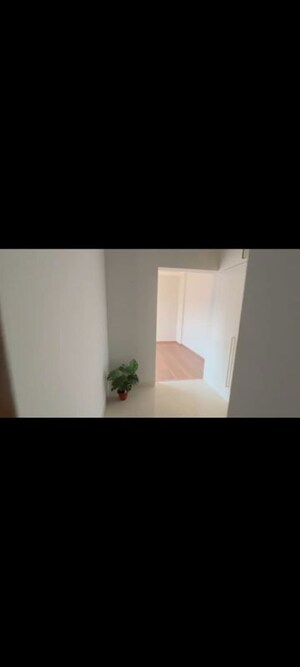 Room in 3 BHK Apartment at Central Park Flower Valley, Sohna Sector 33 – for Sale