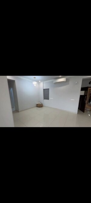 3 BHK Apartment For Sale in Central Park Flower Valley, Sohna Sector 33