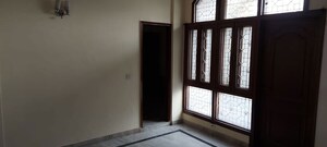 Room in 4 BHK Builder Floor at Greater Kailash – for Rent