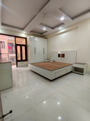1 BHK Builder Floor For Rent in Chattarpur