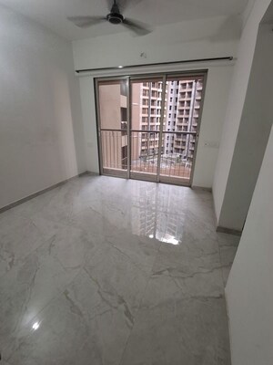 2 BHK Apartment For Rent in JSB Nakshatra Veda, Vasai East