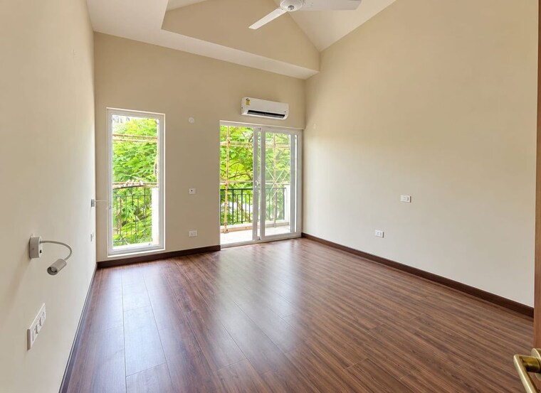 Room, jaypee-greens-kingswood-oriental 4 Bedroom 4700 Sq.Ft. Apartment In Sector 128 Noida 10795000