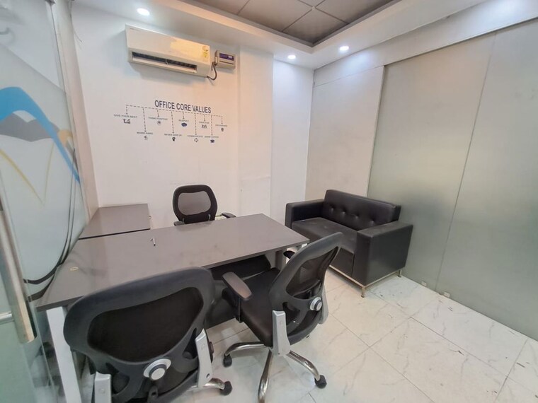 Team Area, sector 63 Commercial Office Space 1600 Sq.Ft. In Sector 63 Noida 10795035