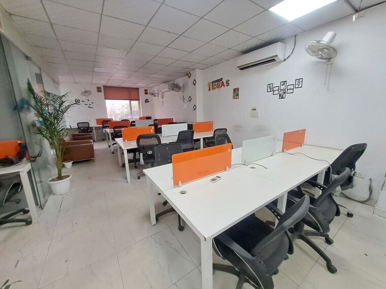 Team Area, sector 63 Commercial Office Space 1600 Sq.Ft. In Sector 63 Noida 10795035