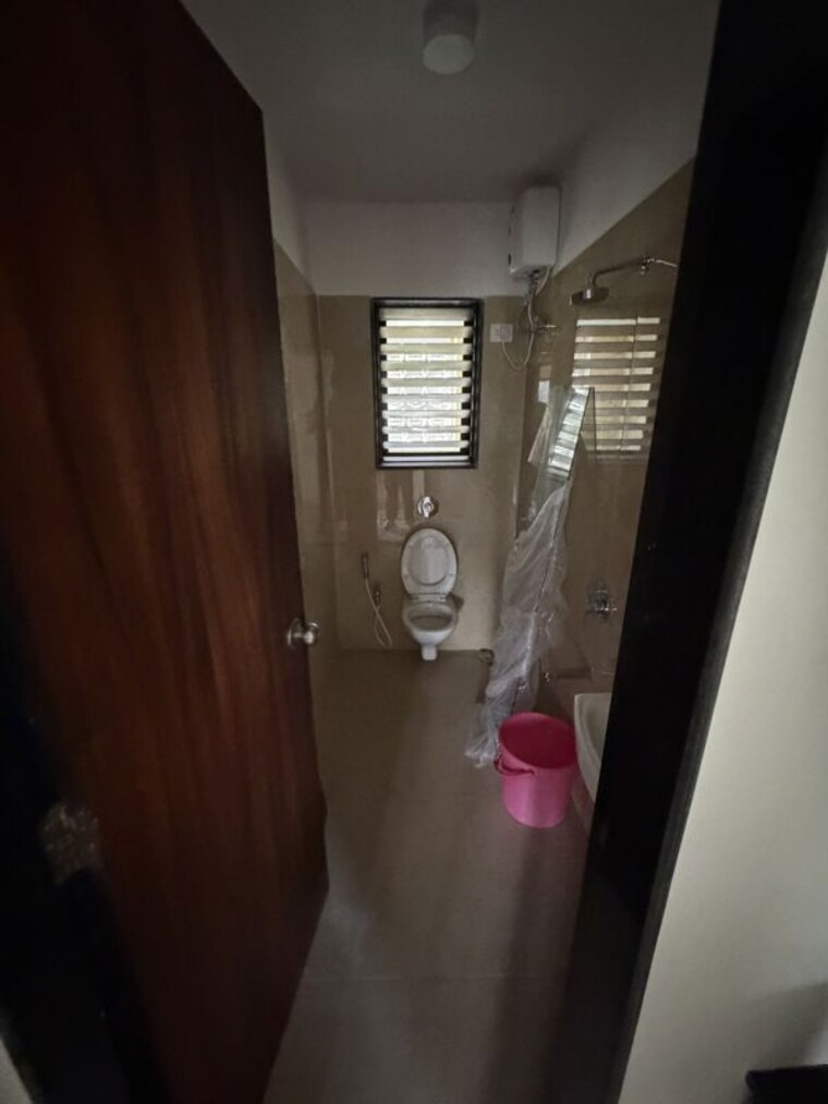  Parking, arihant-enclave-borivali 3 Bedroom 929 Sq.Ft. Apartment In Borivali East Mumbai 10795049