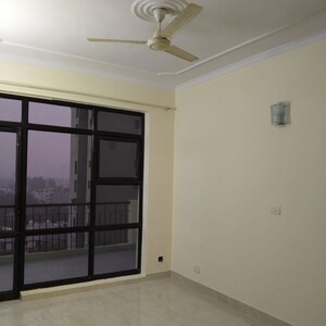 Room in 2 BHK Apartment at Cosmos Executive, Sector 3 – for Sale