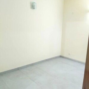 Room in 2 BHK Apartment at Cosmos Executive, Sector 3 – for Sale