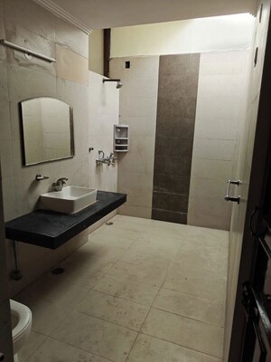 Bathroom in 3.5 BHK Independent House at Sector 14 – for Rent