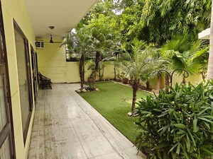 Balcony in 3.5 BHK Independent House at Sector 14 – for Rent
