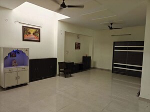 Room in 3.5 BHK Independent House at Sector 14 – for Rent