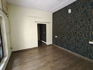 3.5 BHK Independent House For Rent in Sector 14