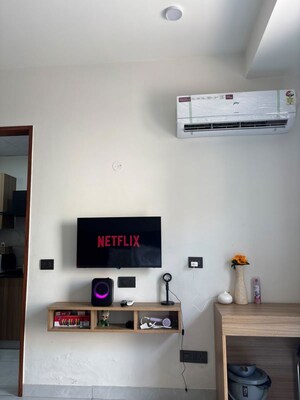 Furnished Amenities in 1 BHK Builder Floor at Sector 38 – for Rent