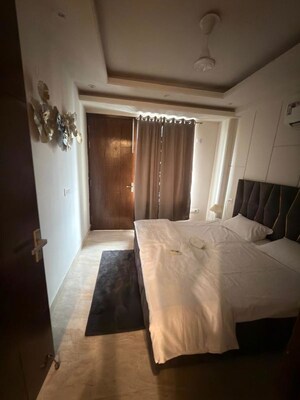 Bedroom in 3 BHK Builder Floor at Chattarpur – for Rent