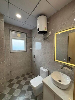 Bathroom in 1 BHK Builder Floor at Saket – for Rent