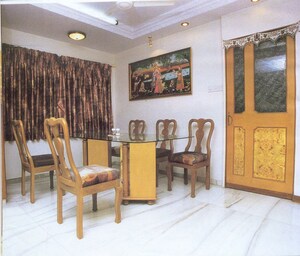 Living Room in 3 BHK Independent House at Sector 7 – for Rent