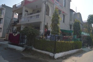 3 BHK Independent House – Exterior View View at Sector 7 - for Rent