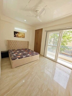 Bedroom in 1 BHK Builder Floor at Saket – for Rent