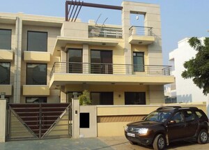 2 BHK Independent House – Exterior View View at Sector 7 - for Rent