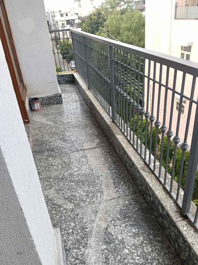 Balcony, vasundhara sector 1 3 Bedroom 1100 Sq.Ft. Builder Floor In Vasundhara Sector 1 Ghaziabad 10795211
