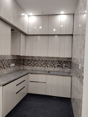 Kitchen in 2 BHK Builder Floor at Dayanand Colony – for Sale