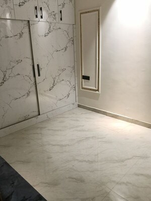 Room in 3 BHK Builder Floor at Vasundhara Sector 1 – for Rent
