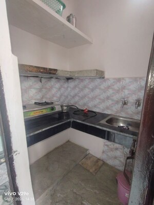 Kitchen in 1 RK Builder Floor at Ramesh Nagar – for Rent