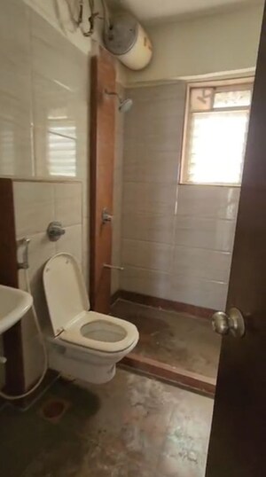 Bathroom in 4 BHK Apartment at Chembur – for Rent