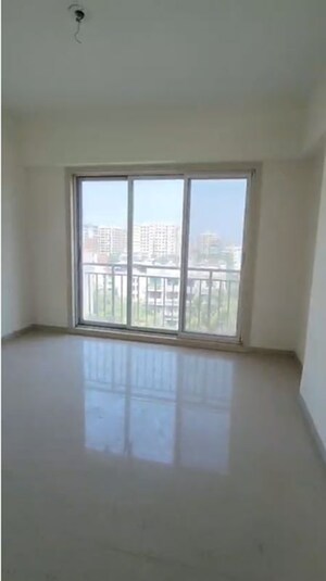 Bedroom in 4 BHK Apartment at Chembur – for Rent