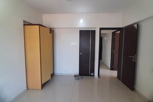 Room in 2 BHK Apartment at Hirani Swanand Oasis, Kurla – for Rent