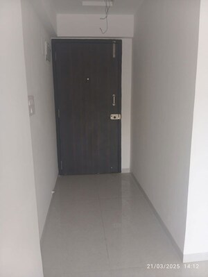 Room in 1 BHK Apartment at Sayba Tulip, Kurla East – for Rent