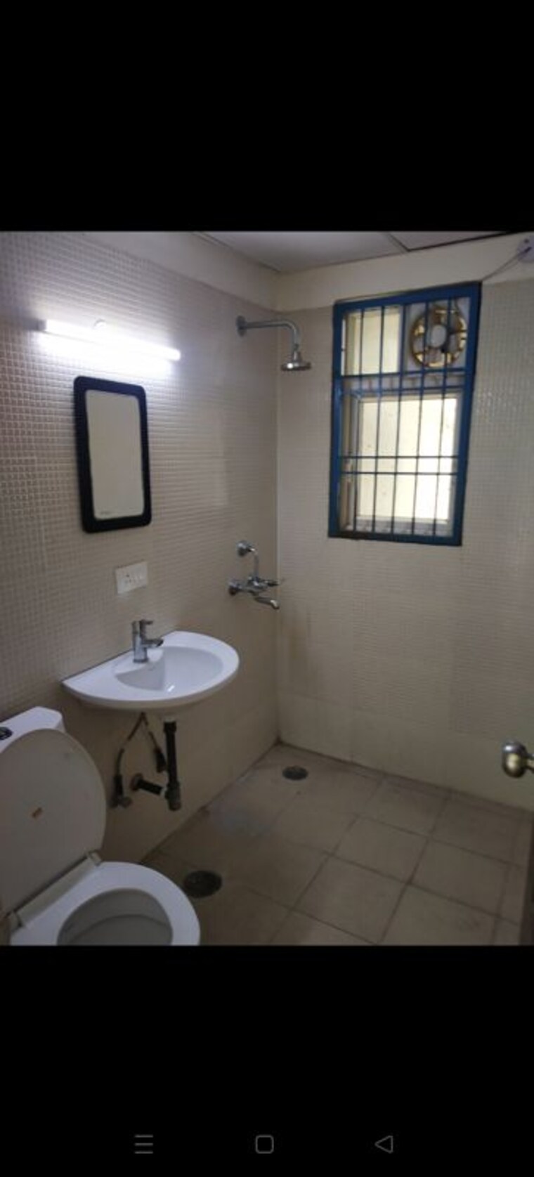 Bathroom, mahagun-moderne 2.5 Bedroom 1290 Sq.Ft. Apartment In Sector 78 Noida 10795417