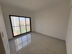Room in 2 BHK Apartment at Vrindavan CHS, Borivali East – for Rent