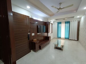 3 BHK Builder Floor For Rent in Sector 57