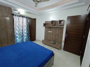Bedroom in 3 BHK Builder Floor at Sector 57 – for Rent