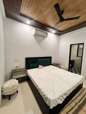 Bedroom in 1 BHK Builder Floor at Saket – for Rent