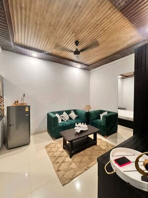 1 BHK Builder Floor For Rent in Saket