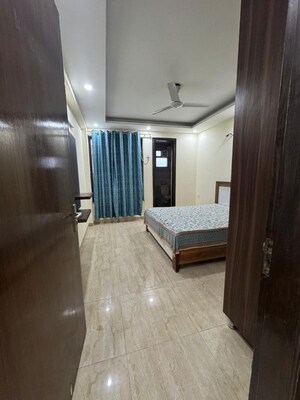 Kitchen in 3 BHK Builder Floor at Sector 52 – for Rent