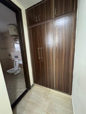 Balcony in 3 BHK Builder Floor at Sector 52 – for Rent