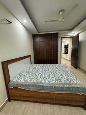 Bedroom in 3 BHK Builder Floor at Sector 52 – for Rent
