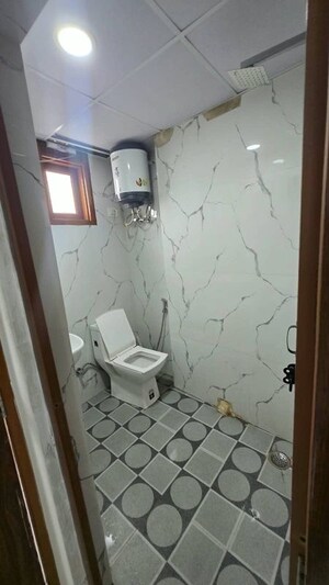 Bathroom in 1 BHK Builder Floor at Saket – for Rent
