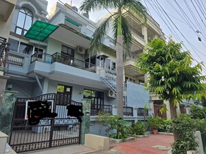 3 BHK Builder Floor – Exterior View View at Sector 40 - for Rent