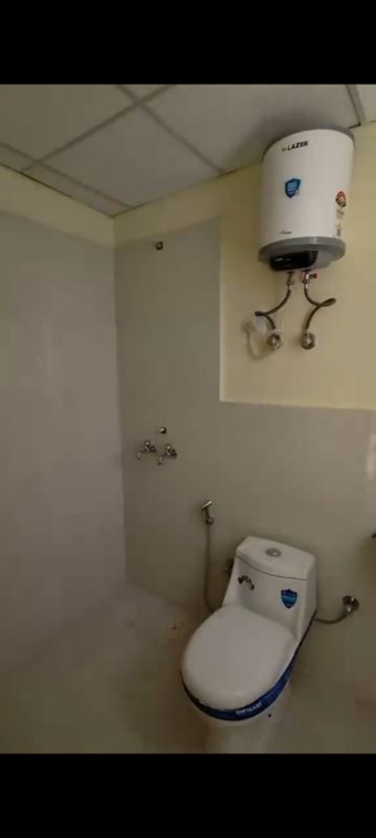 Bathroom, pyramid-infinity 3 Bedroom 720 Sq.Ft. Apartment In Sector 70 Gurgaon 10795565