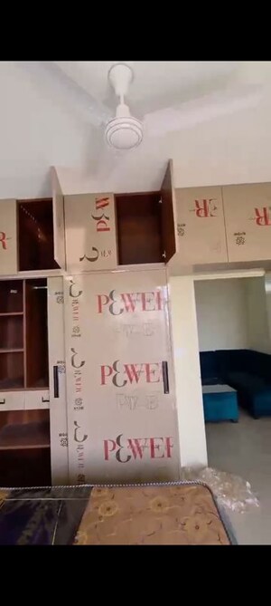 Furnished Amenities in 3 BHK Apartment at Pyramid Infinity, Sector 70 – for Rent