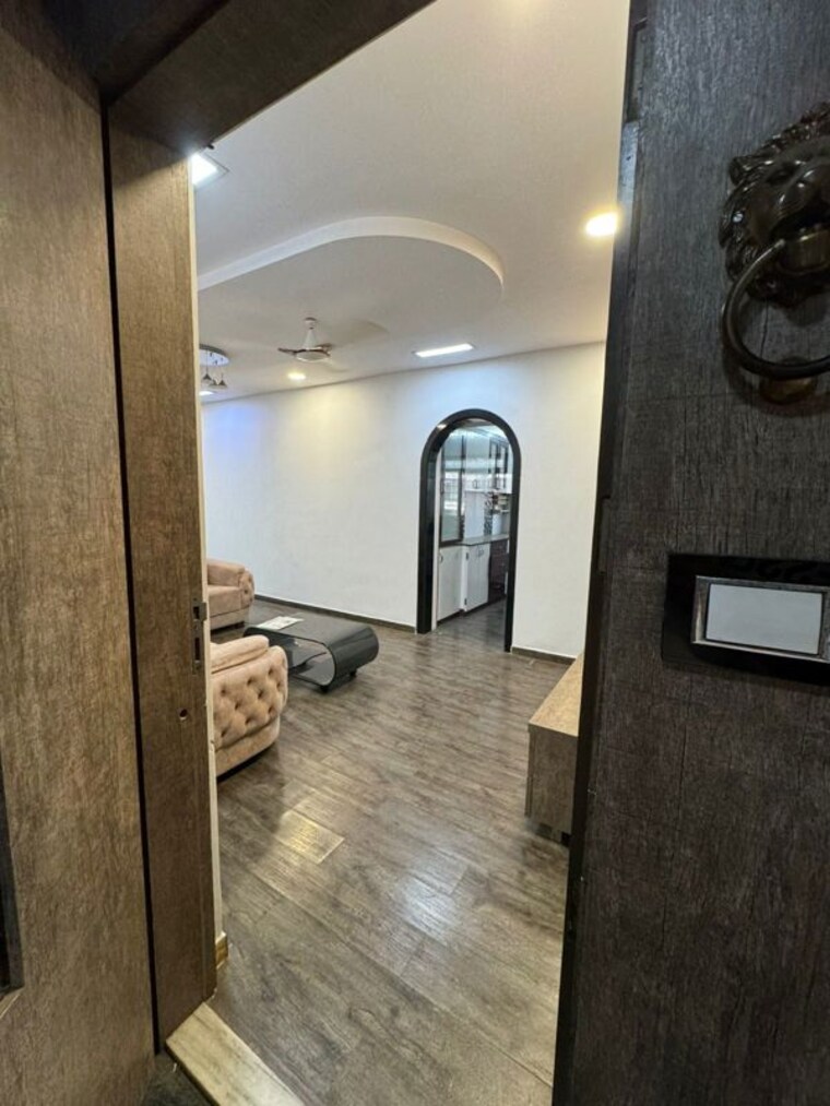 Bathroom, deep-tower 2 Bedroom 850 Sq.Ft. Apartment In Andheri West Mumbai 10795583
